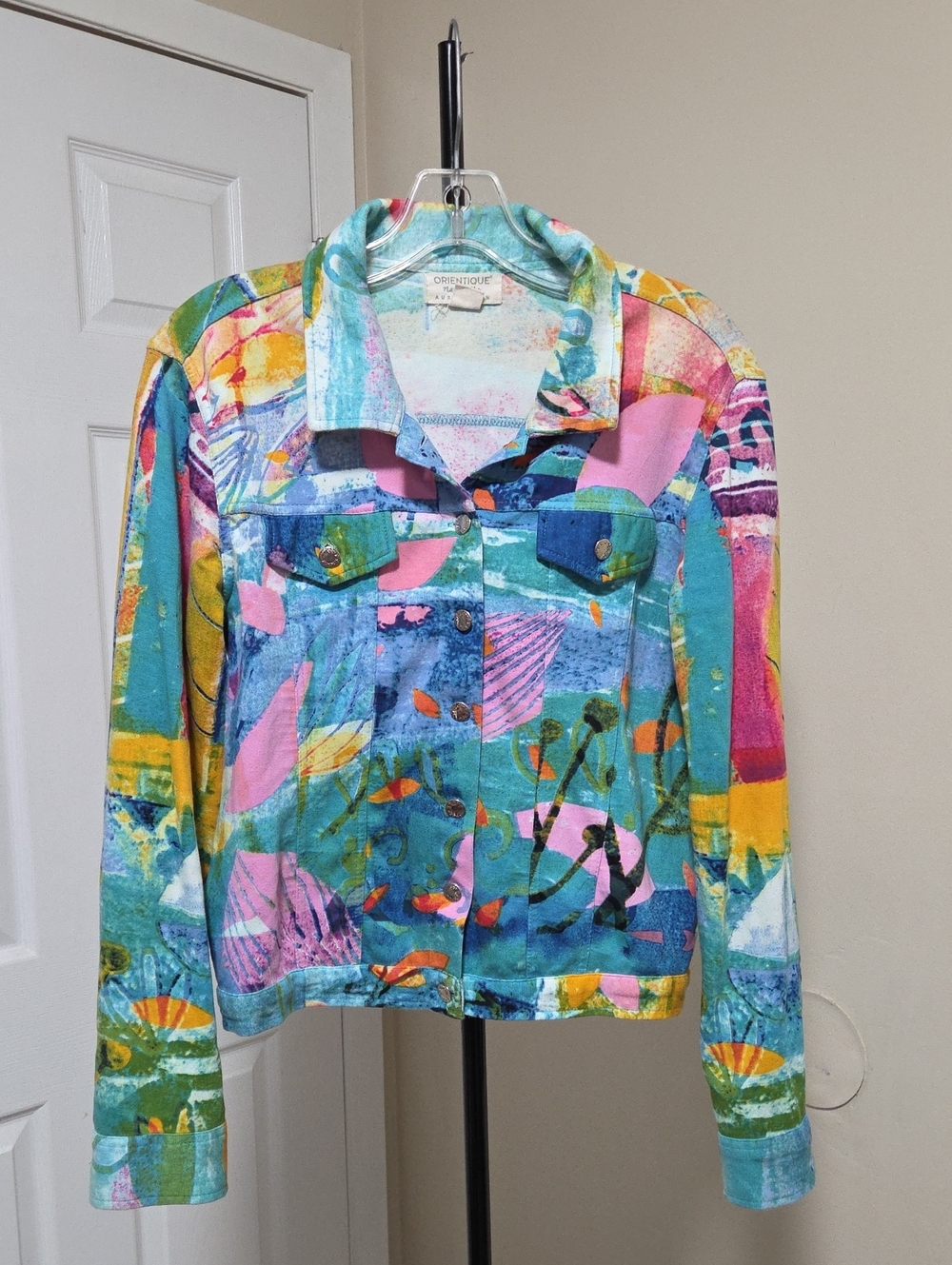 Orientique Cotton Blend Colorful Abstract Print Jean Jacket